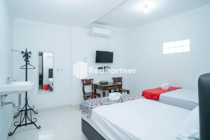 Депок: Pondok Wangi Syariah RedPartner