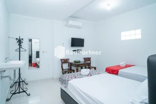 Депок: Pondok Wangi Syariah RedPartner
