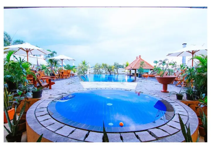 Семаранг: Grand Arkenso Parkview Simpang Lima