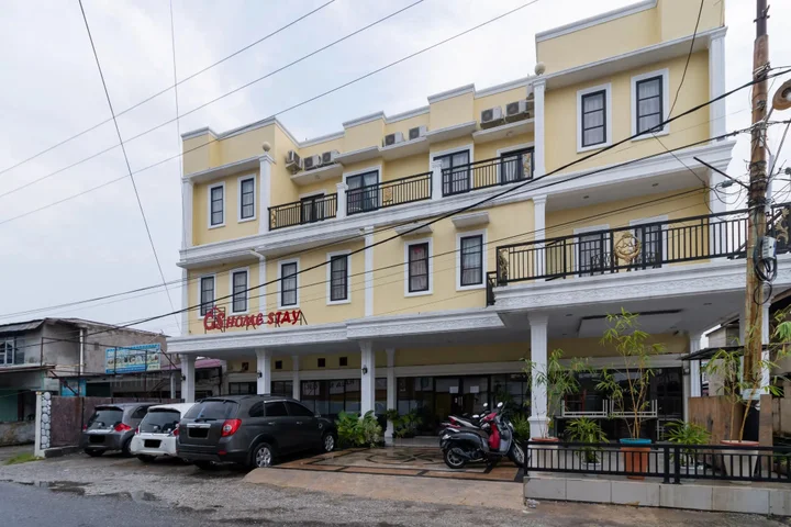 Пеканбару: RedDoorz near RSIA Andini Pekanbaru