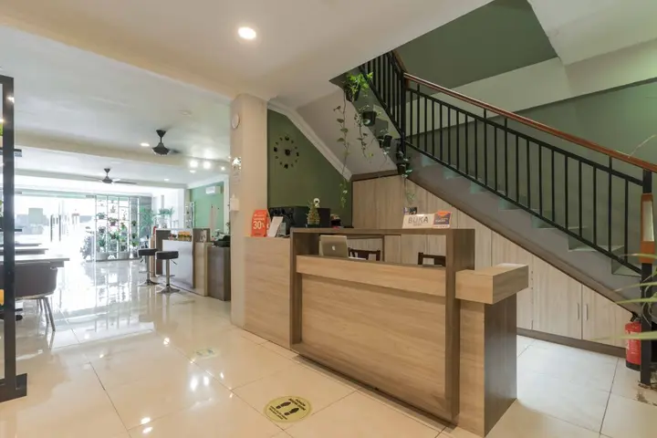 Южный Тангеранг: Juanda Syariah Residence RedPartner