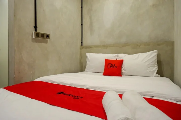 Семаранг: RedDoorz Plus near Kawasan Sam Poo Kong Semarang