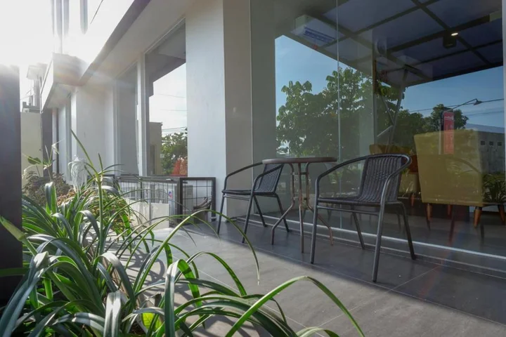 Сукохарджо: RedDoorz Plus near Solo Baru