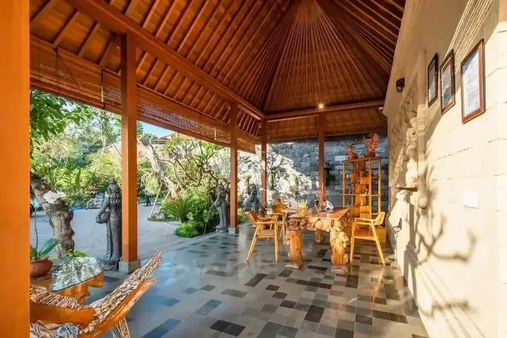 Себату: GK Bali Resort