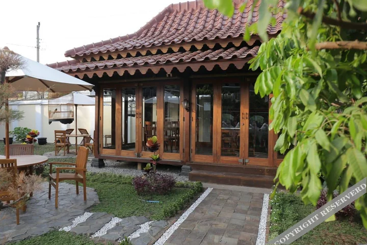 Батуретно: Dem Ayem Heritage Guest House