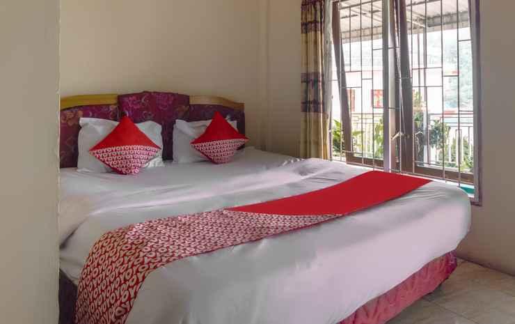 Озеро Тоба: Hotel Harapan Isyes Parapat