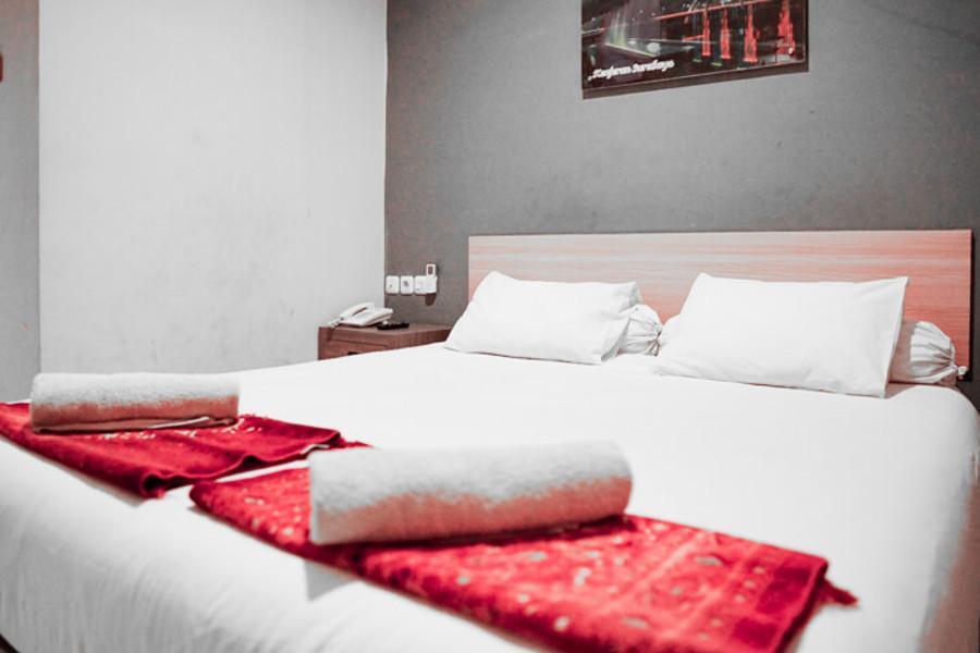 Сурабая: Audah Syariah Residence RedPartner
