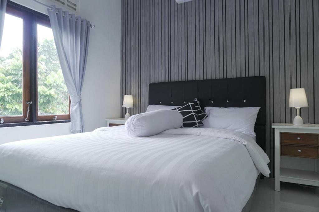 Батуретно: Sayana Homestay