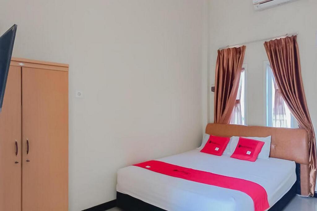 Баликпапан: RedDoorz @ Pelangi Guest House