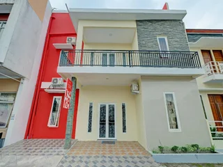 Батуретно: OYO 90424 Kangen House