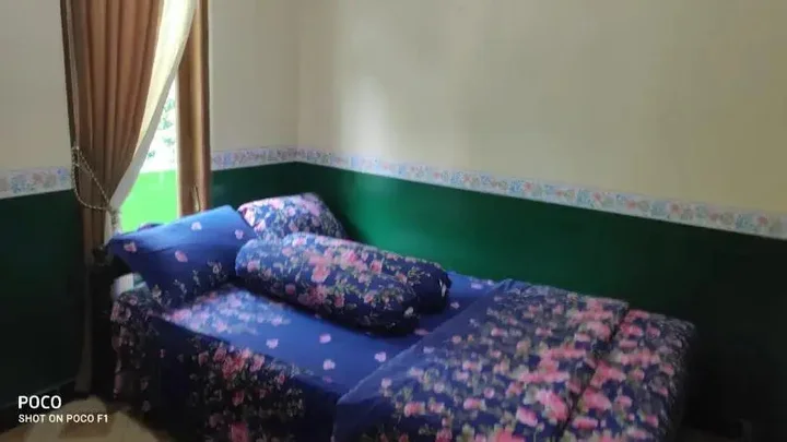 Батуретно: Homestay Hanum