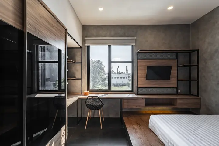 Сукохарджо: LOA Living Solo Baru