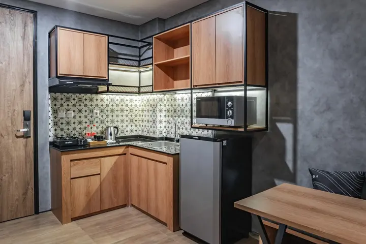 Сукохарджо: LOA Living Solo Baru