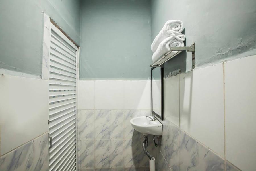 Медан: Stadion Residence Syariah RedPartner