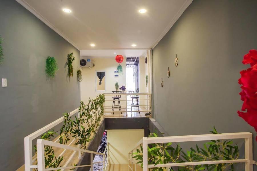 Медан: Stadion Residence Syariah RedPartner