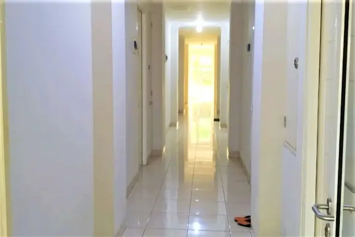 Legok: Mroom Residence Gading Serpong