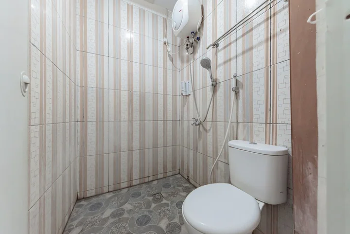 Пелабухан-рату: RedDoorz Syariah @ Pantai Pelabuhan Ratu