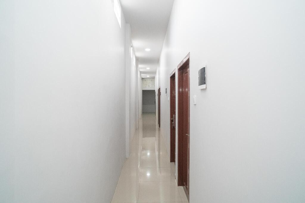 Банджармасин: RedDoorz Syariah near Jalan Ahmad Yani Banjarmasin 3
