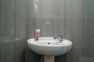 Банджармасин: RedDoorz Syariah near Jalan Ahmad Yani Banjarmasin 3