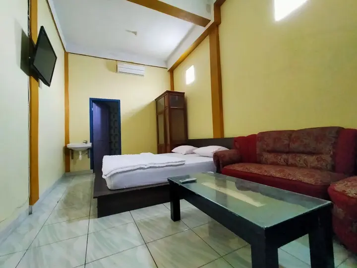 Баубау: Hotel Hing Amimah RedPartner