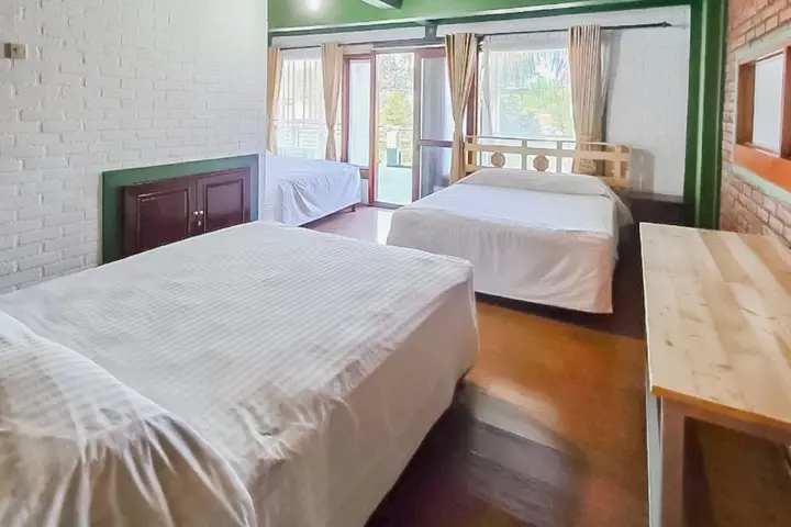 Лембанг: Samakta Guest House