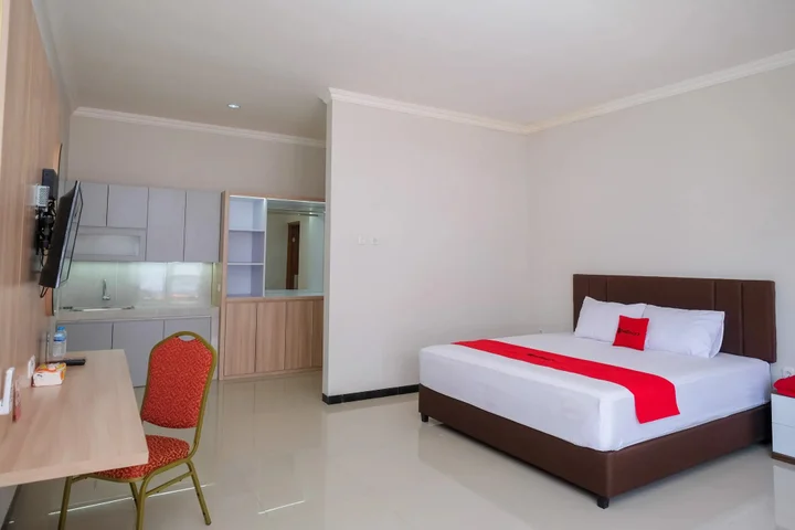 Суракарта: RedDoorz Syariah near Solo Paragon Mall 2