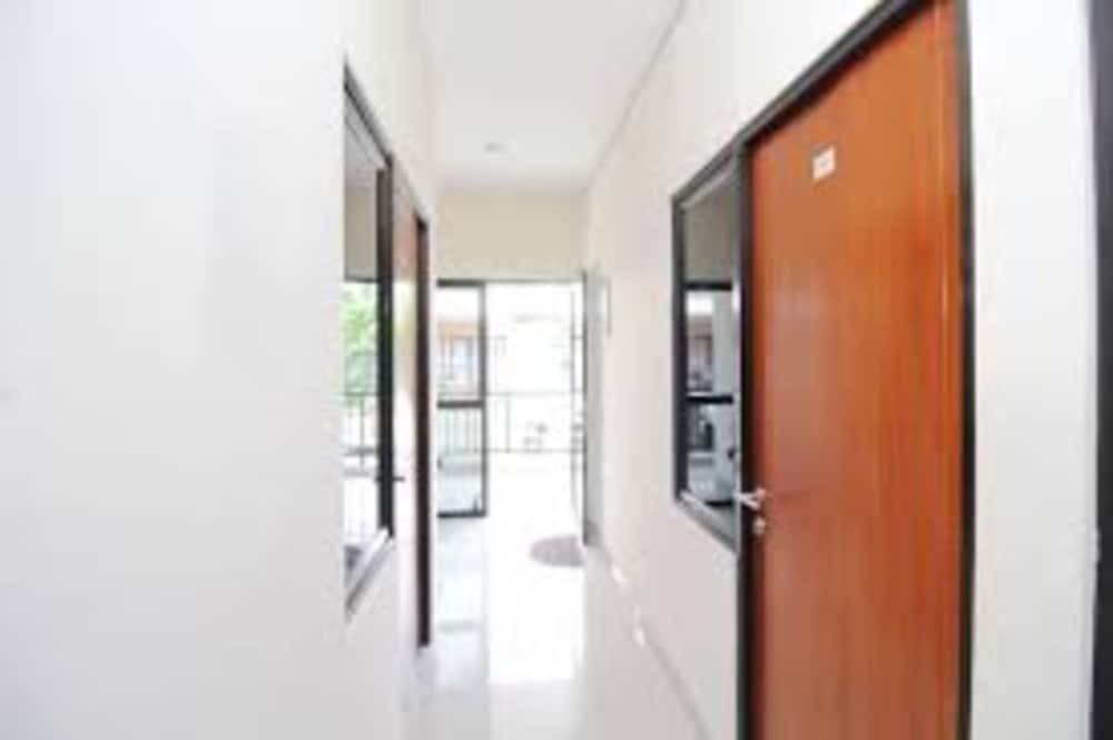 Джакарта: Orchard Residence Syariah