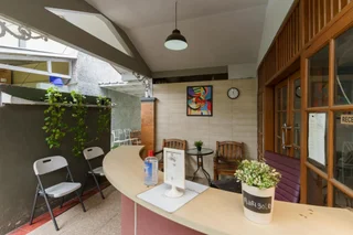Депок: RedDoorz near RS Mitra Keluarga Depok