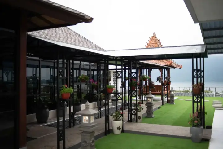 hotel de danau lake view — фото 1