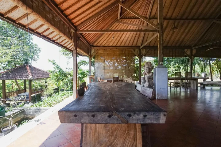 Санур: Bali Eco Living Dormitory by ZUZU