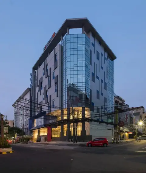 Джакарта: Hotel 88 Blok M