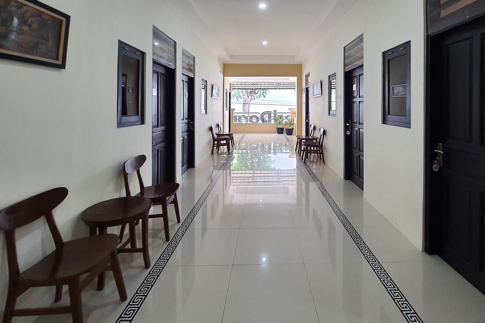 Суракарта: Reddoorz Syariah near Solo Square Mall