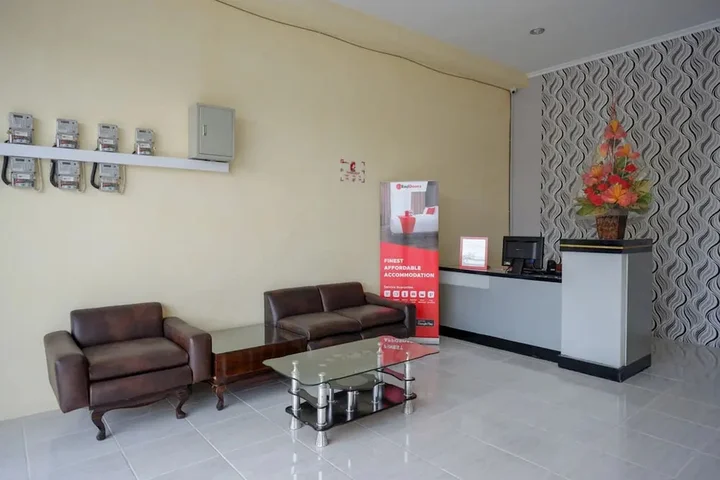 Суракарта: Reddoorz Syariah near Solo Square Mall