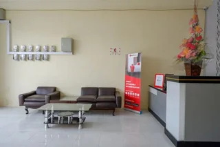 Суракарта: Reddoorz Syariah near Solo Square Mall