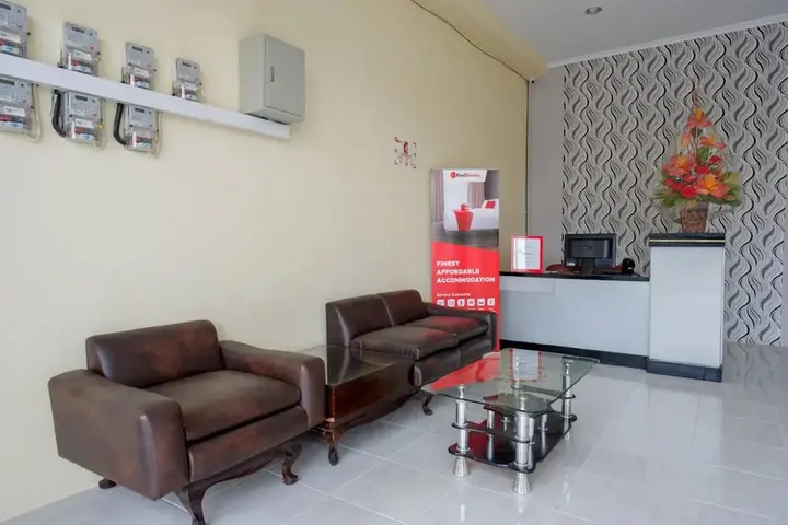 Суракарта: Reddoorz Syariah near Solo Square Mall