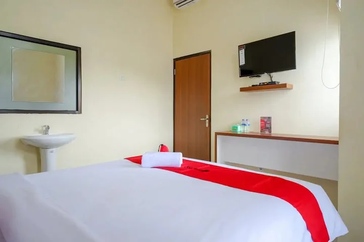 Суракарта: Reddoorz Syariah near Solo Square Mall