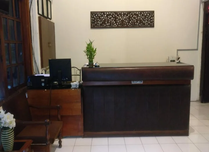 Клатен: Hotel Perdana