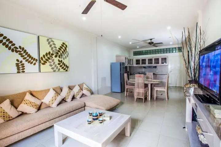 Каликбукбук: Lovina Beachhouse Villas