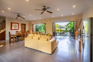 Каликбукбук: Lovina Beachhouse Villas