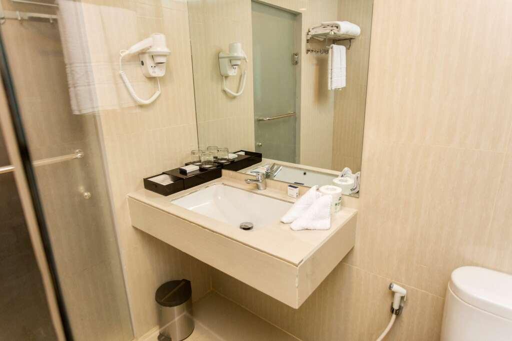 Палангкарая: Best Western Batang Garing