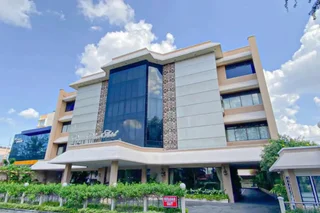 Суракарта: Riyadi Palace Hotel