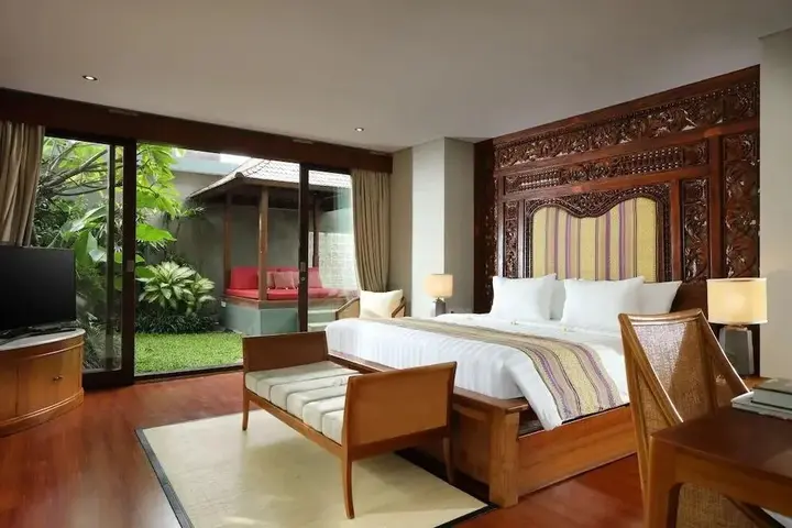 Беноа: The Shanti Residence