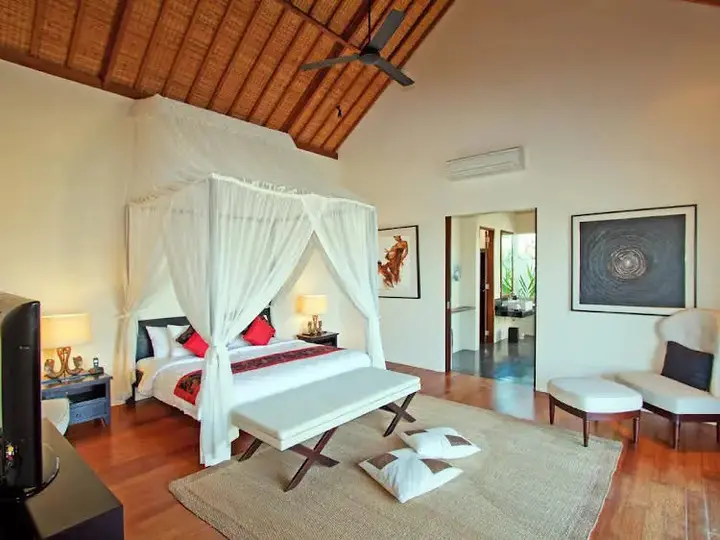 Беноа: The Shanti Residence