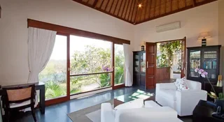 Беноа: The Shanti Residence
