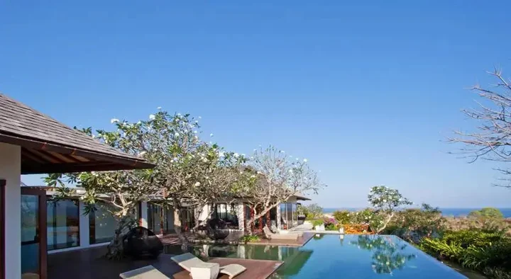 Беноа: The Shanti Residence