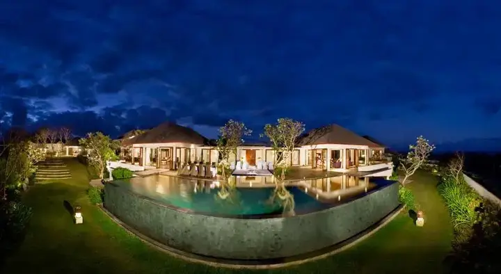 Беноа: The Shanti Residence