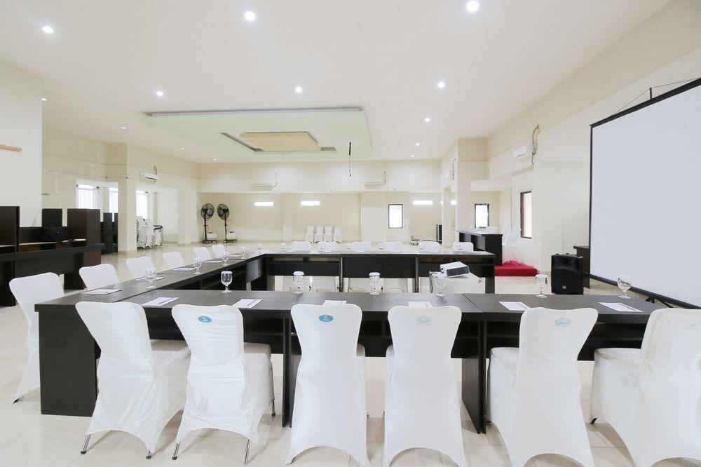 Банджанбару: Airy Syariah Tugu Adipura Kastela 3 Banjarbaru