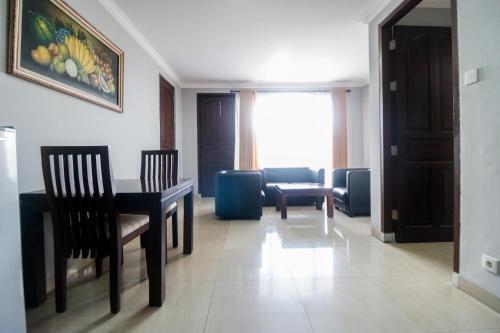 Баликпапан: Town House Bukit Damai Indah Hotel & Residence
