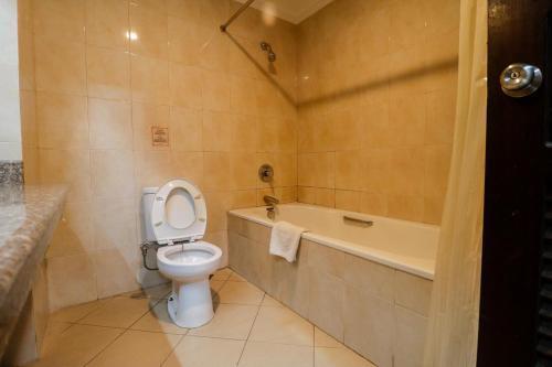 Баликпапан: Town House Bukit Damai Indah Hotel & Residence