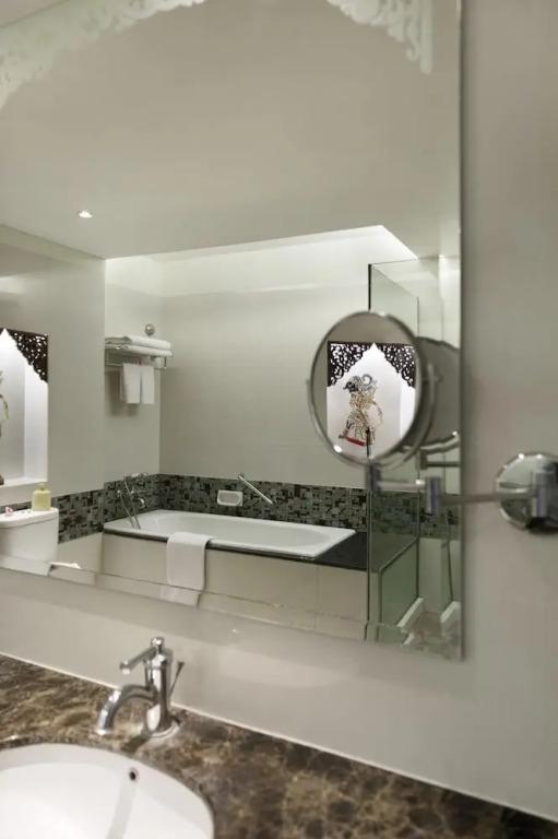 Суракарта: Best Western Premier Solo Hotel
